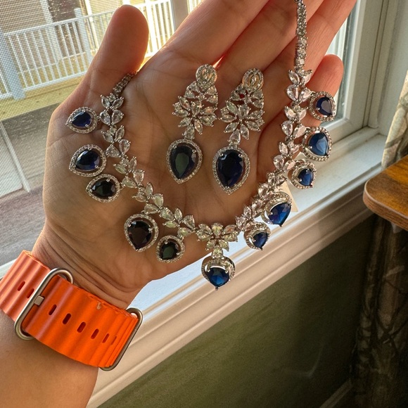 Droplet Shaped CZ Necklace - Picture 3 of 7